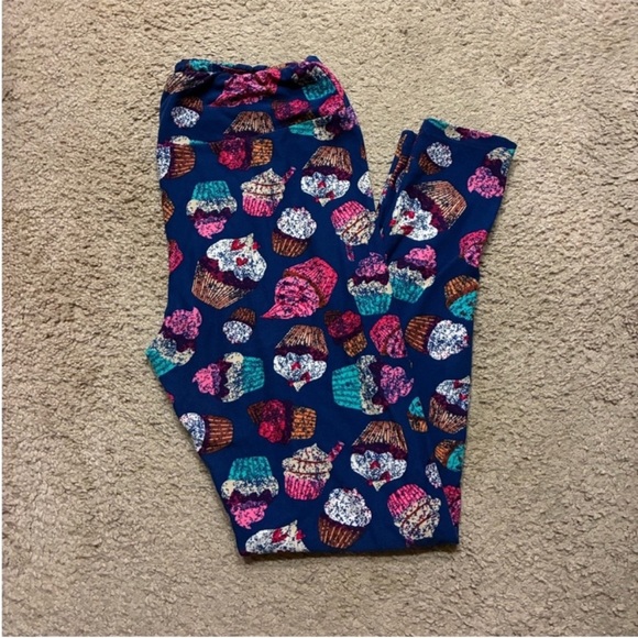 LuLaRoe Pants - ❤️$5 Lularoe cupcake leggings size TC